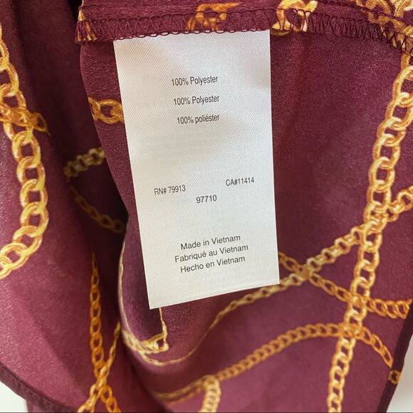 Motherhood Maternity Gold Chain Print  V Neck Sleeveless Blouse Waist Tie Small - Picture 3 of 4